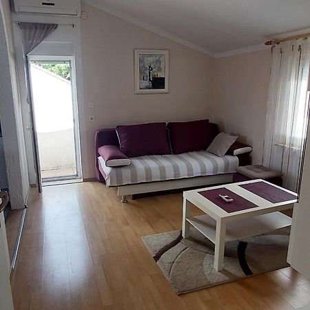 Apartman Jelena Vir Extérieur photo
