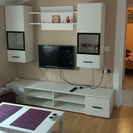 Apartman Jelena Vir Extérieur photo